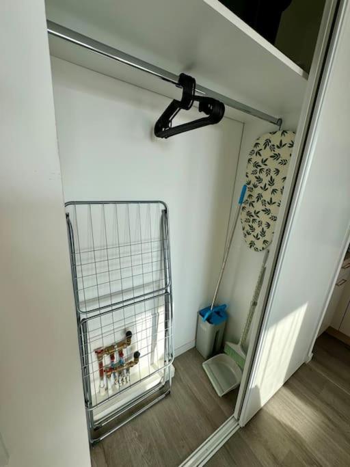 Studio Moderne Et Tout Equipe, Proche Du Rer, Paris & Aeroport D'Orly En 20 Min, Lit Bebe Sur Demande Vitry-sur-Seine Exterior foto
